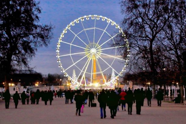 みろくの里イルミネーション19花火や点灯時間 料金は 駐車場の混雑状況や割引券ある まんぷくブログ